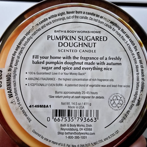 Bath & Body Works Pumpkin Sugared Doughnut Candle - Picture 6 of 6